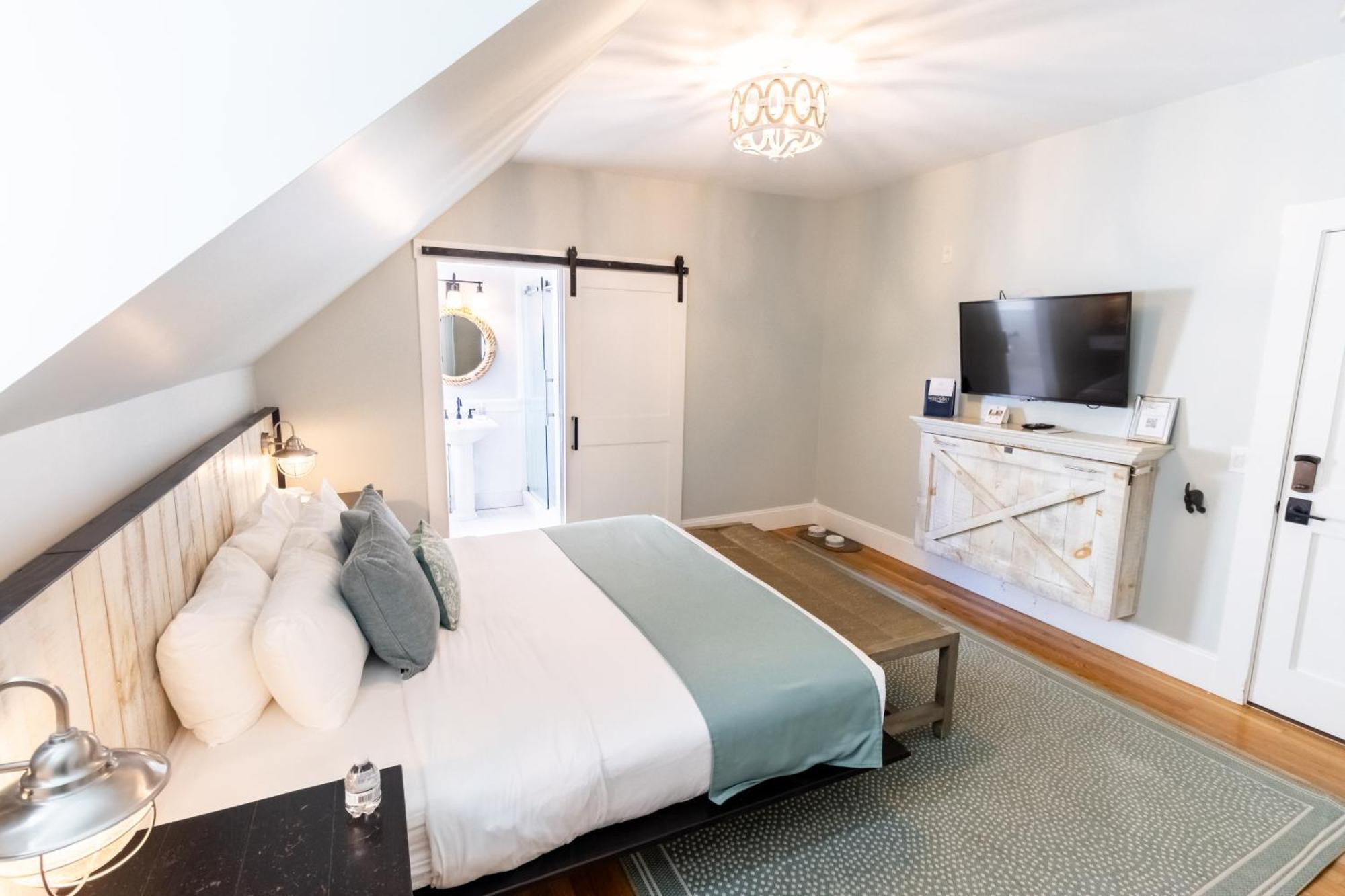 Bed and Breakfast Paws On Pelham (Adults Only) à Tour de Tour de Newport Extérieur photo