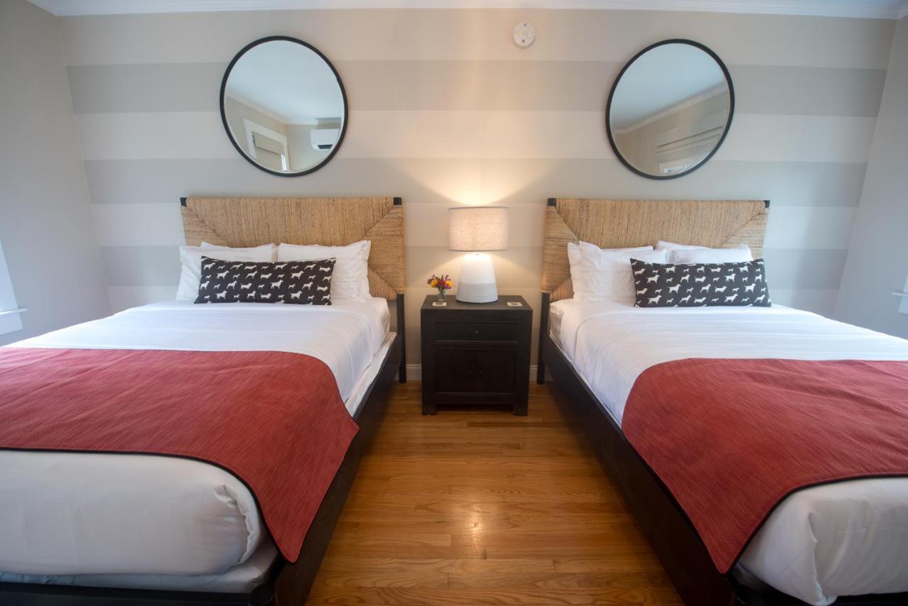 Bed and Breakfast Paws On Pelham (Adults Only) à Tour de Tour de Newport Extérieur photo